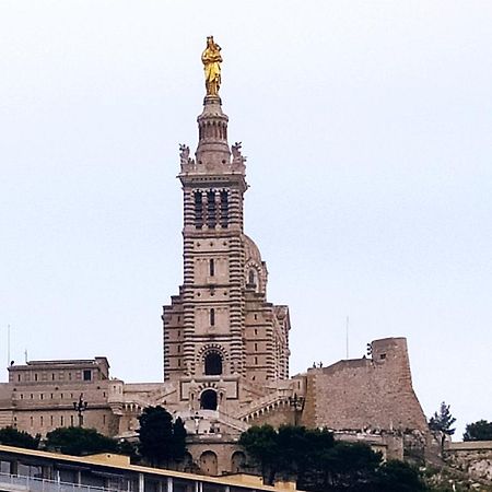Appartement T2 Vue sur la Basilique de Notre Dame de la Garde à Marseille Extérieur photo